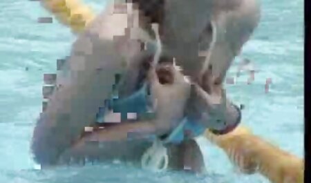 اشک بانوی خانه سكس سیاه در دو سوراخ.