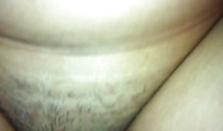 fucks سکس در سریال خانه کوچک در الاغ است و از ترس و وحشت می ترسد.