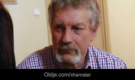 لزبوخی روسی با سکس دزد در خانه هم لیس زد.