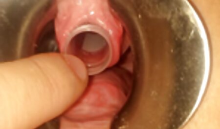 لزبین های روسی لیس می زنند و از طریق خانه سكس جوراب شلواری با اشتیاق خودارضایی می کنند